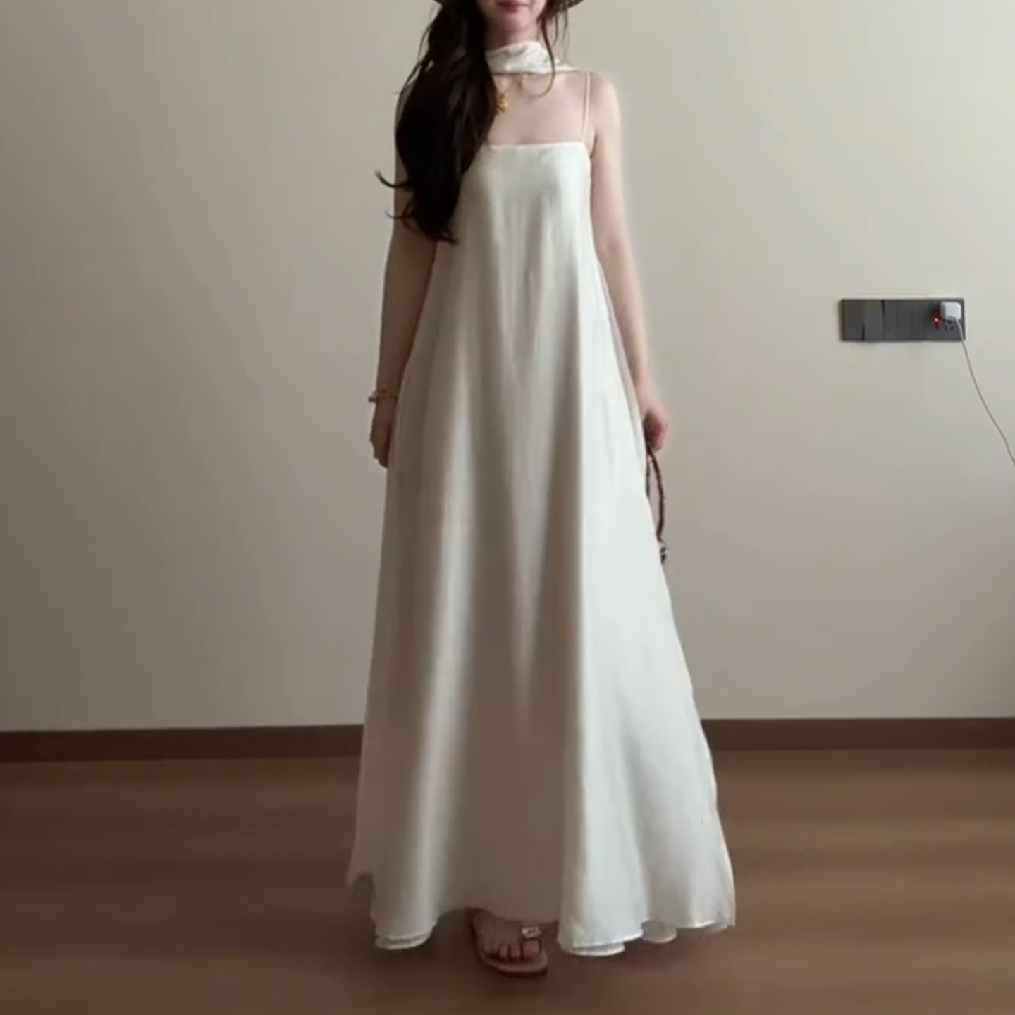 Vintage Fashion Tiktok - Vestido Maxi Blanco Vintage con Tirantes