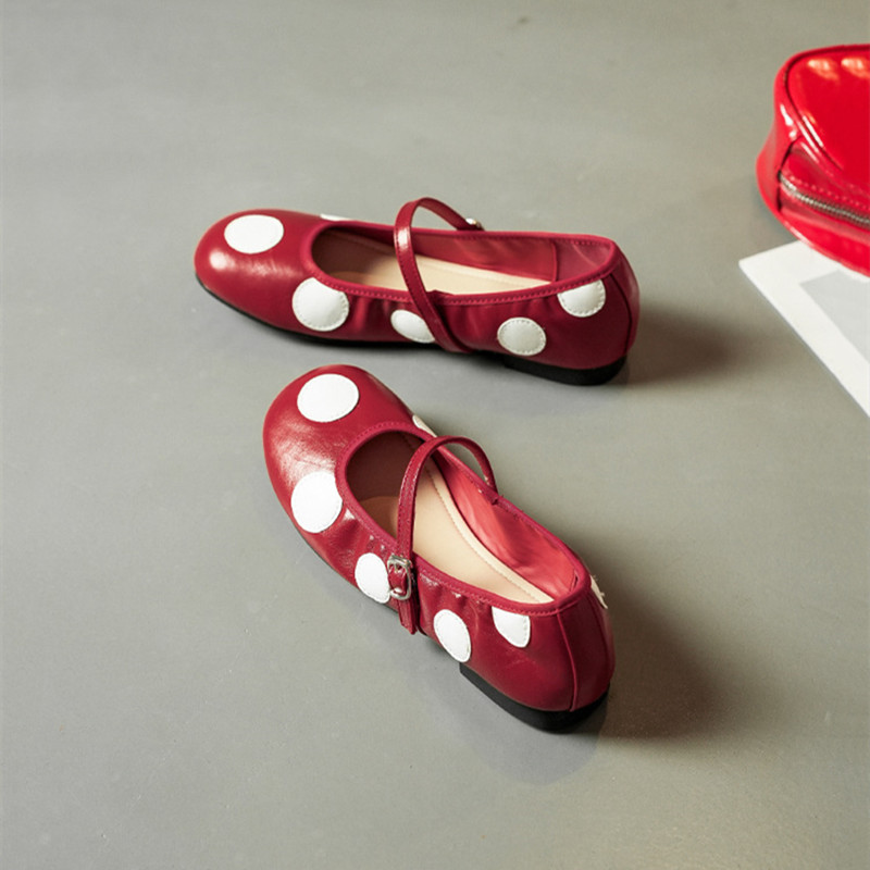 Zapatos Mary Jane Vintage con  - Vintage Fashion Rome reseña y precio