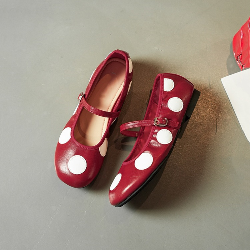 Zapatos Mary Jane Vintage con  - Vintage Fashion Rome reseña y precio