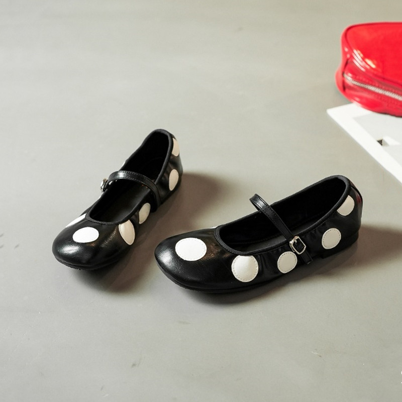 Zapatos Mary Jane Vintage con  - Vintage Fashion Rome reseña y precio