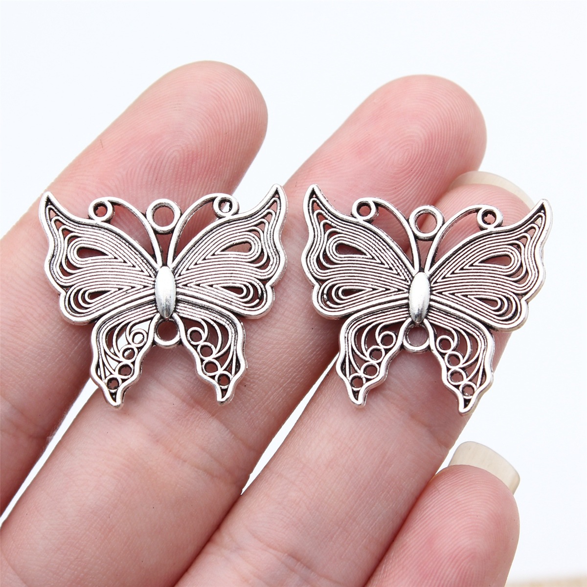 Colgante de mariposa retro de  - Vintage Fashion Jewelry Necklaces reseña y precio